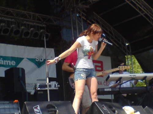 ewa-farna-60905.jpg